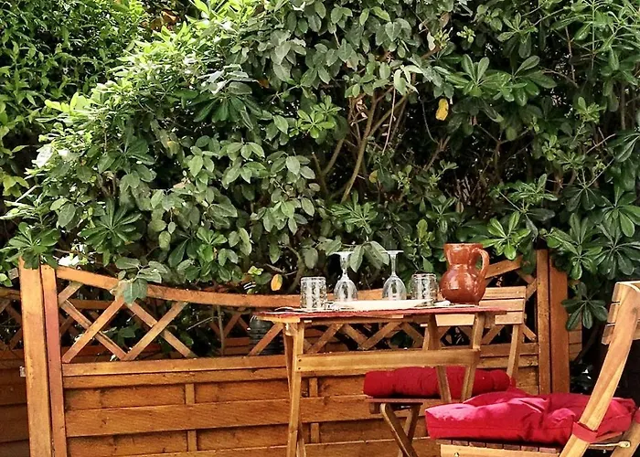 Studio 3 Personnes Avec Terrasse 50 M De La Grande Plage Biarritz Surf